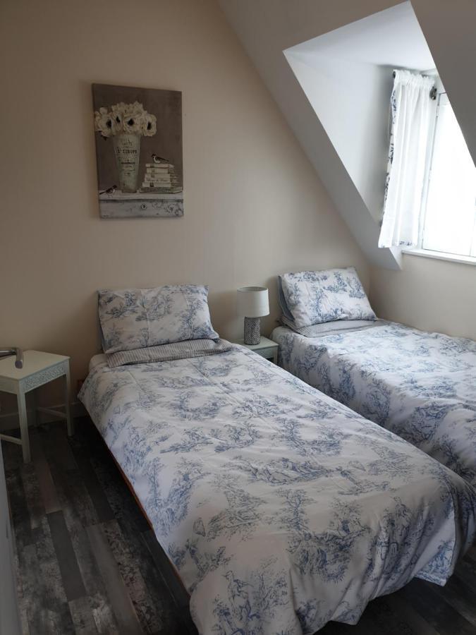 Le Petit Dragon Bed and Breakfast Plumaudan Εξωτερικό φωτογραφία