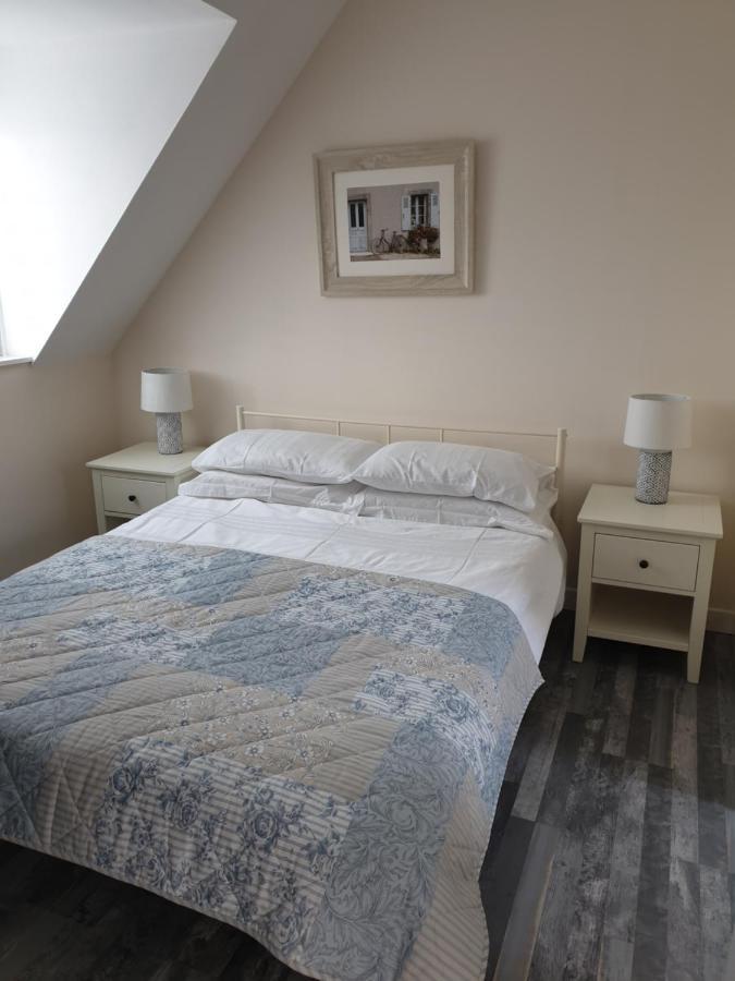 Le Petit Dragon Bed and Breakfast Plumaudan Εξωτερικό φωτογραφία